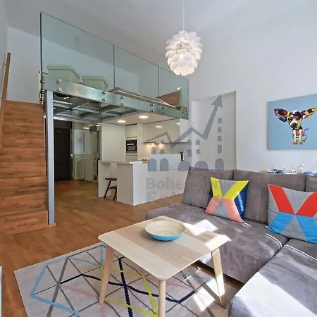 White Swan Apartment Prag